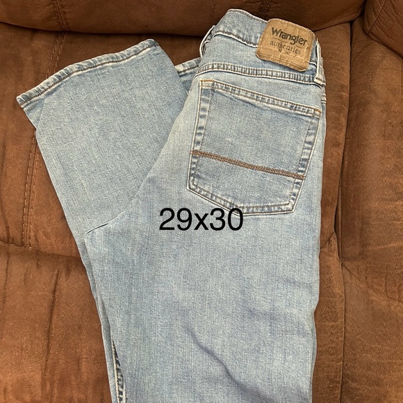 Wrangler - Picture 1 of 1